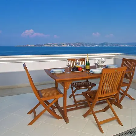 Sarah * سافودغيا